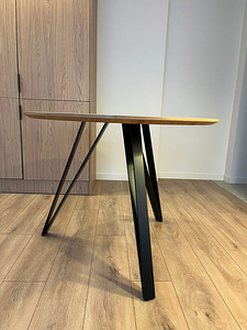 Стол / A dinning table (3 фото из 3)