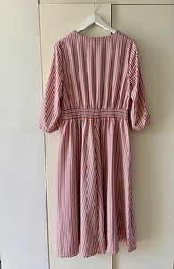 Ted Baker Colour By Numbers Gymni Dress midi taskudega kleit (3 foto / 10)