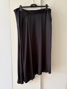 Mint Velvet Asymmetrical Satin Slip Midi Skirt must seelik (5 foto / 10)