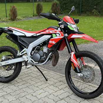 Uueväärne mopeed Aprilia RX 50 Factory 2020 - GARANTII