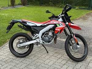 Uueväärne mopeed Aprilia RX 50 Factory 2020 - GARANTII (4 foto / 7)