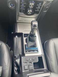 Toyota Land Cruiser Prado (7 фото из 14)