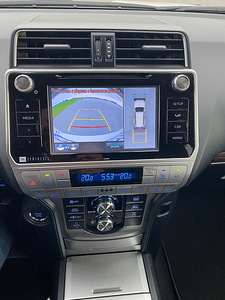 Toyota Land Cruiser Prado (9 фото из 14)