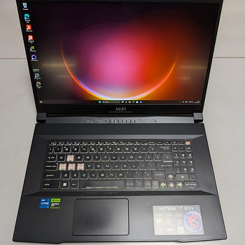 MSI Katana i7-13620H / RTX 4070 / 16GB DDR5 / 1TB NVME