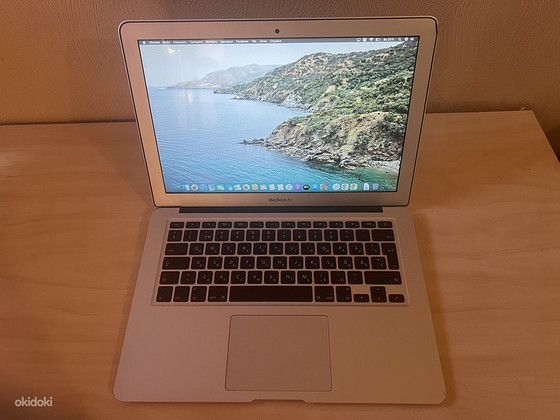 Apple MacBook Air 13” (середина 2012)