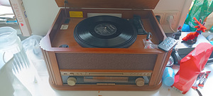 Retro stiilis raadio (2 foto / 5)