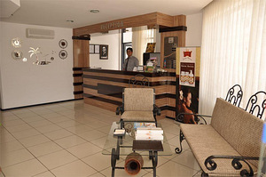 MIRANDA MORAL HOTEL (4 foto / 9)