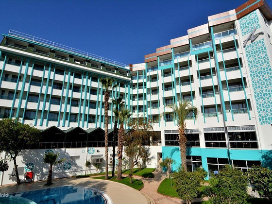 ANANAS HOTEL