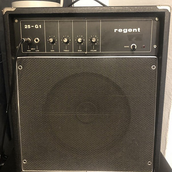 Regent 25-G1. GDR. Гитарный комбик.