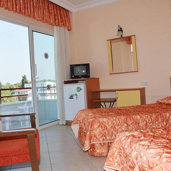 SIDE KERVAN HOTEL