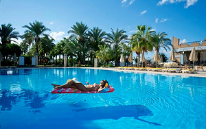 MC BEACH PARK RESORT HOTEL (7 фото из 10)