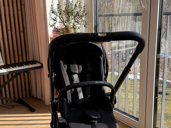 Коляска Cybex Balios S Lux (2023) vankrikomplekt Moon Black