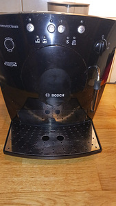 Kohvimasin,espressomasin Bosch täisautomaatne Benvenuto Cla (1 foto / 10)