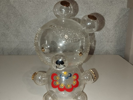 Олимпийский стеклянный мишка