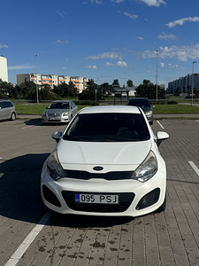 Kia Rio (1 фото из 10)