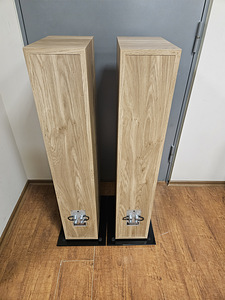 Triangle Esprit Antal EZ Floor Standing Speaker (4 foto / 7)