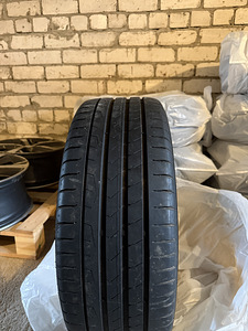Continental PremiumContact 7 225/55R18 (2 foto / 4)