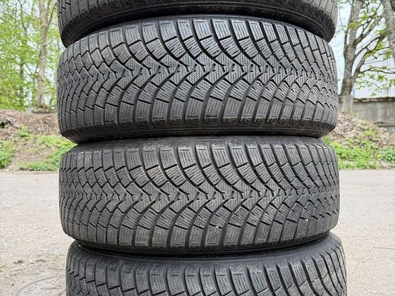 225/55/18 Falken lamellrehvid 8,5mm dot2025 (nagu uued)