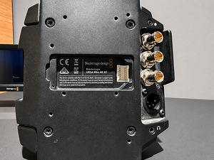 Blackmagic Design URSA Mini 4K EF professional digital cinem (2 foto / 5)