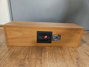 Yamaha NS-C55 Center Channel Speaker (3 foto / 3)