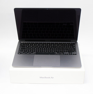 MacBook Air M1 2020 Varuosadeks (2 фото из 3)