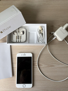 iPhone 6 64гб (1 фото из 2)