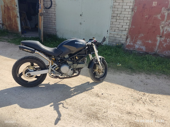 Müüa Ducati Monster 750 IE DARK V2