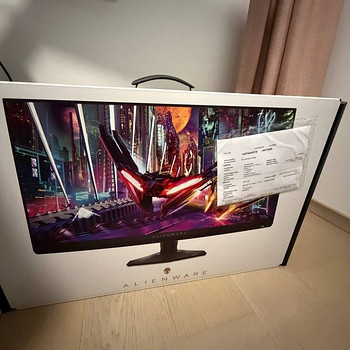 Dell Alienware 27 AW2724DM
