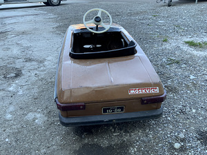 Moskvichi pedaaliauto lastele. 1984 (2 foto / 8)