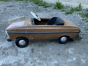 Moskvichi pedaaliauto lastele. 1984 (3 foto / 8)