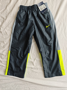 Nike laste dressipüksid (1 foto / 2)