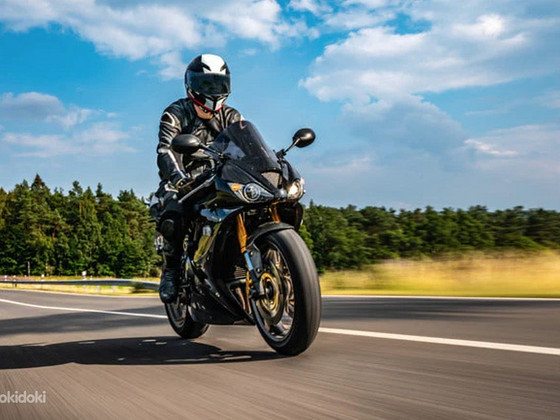 Mootorratta rent motorent bikerent
