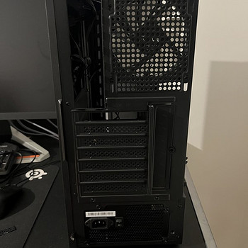 Корпус AeroCool для игр + блок питания MSI 650W (гарантия)