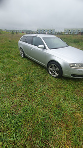 Audi a6 c6 (3 foto / 13)