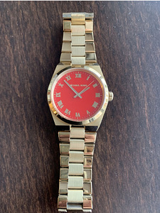 Naiste Michael Kors kell (1 foto / 3)