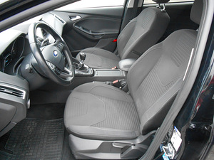Ford Focus Titanium (7 foto / 15)