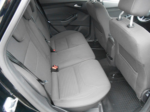 Ford Focus Titanium (10 foto / 15)