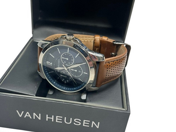 Наручные Часы Van Heusen VAN5446BU