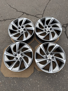 20" оригинальные диски Lexus RX 5x114,3 (как новые) (5 фото из 10)