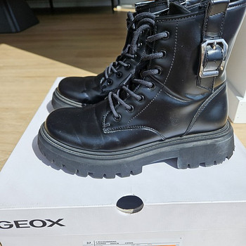 Сапоги Geox, размер 37