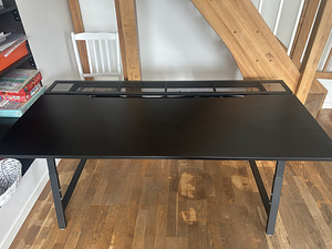 Продается компьютерный стол IKEA Utespelare (1 фото из 5)