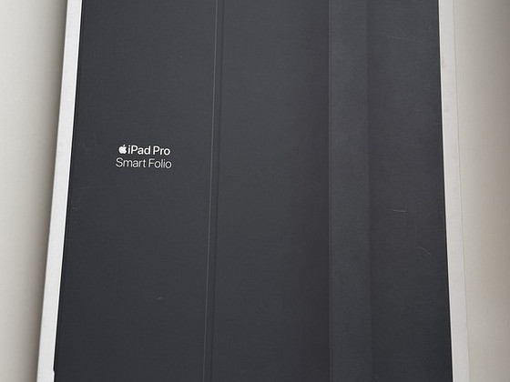 Apple iPad Pro 13" (M4/M5) Smart Folio , Black