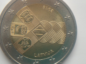 Монеты (1 фото из 6)