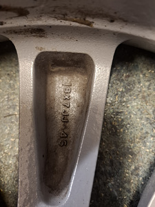R18 Mitsubishi valuveljed (4 foto / 5)