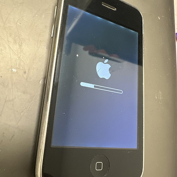 Apple iPhone 3g 8gb