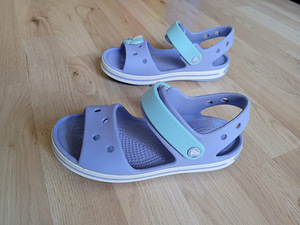 Crocs sandaalid s J1 32-33 (2 foto / 6)