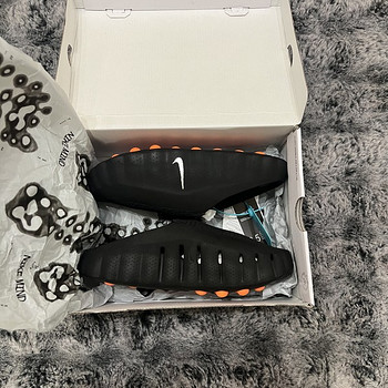 Nike mind 001