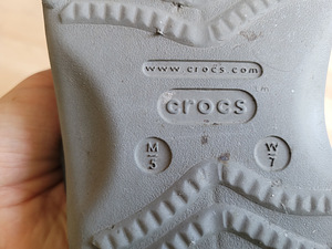 Crocs sandaalid s 38 (6 foto / 6)