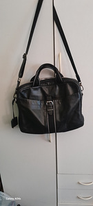 Käekott Hugo Boss [38*28*8cm]. (1 foto / 3)