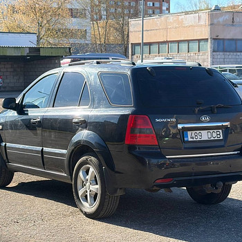 KIA SORENTO
